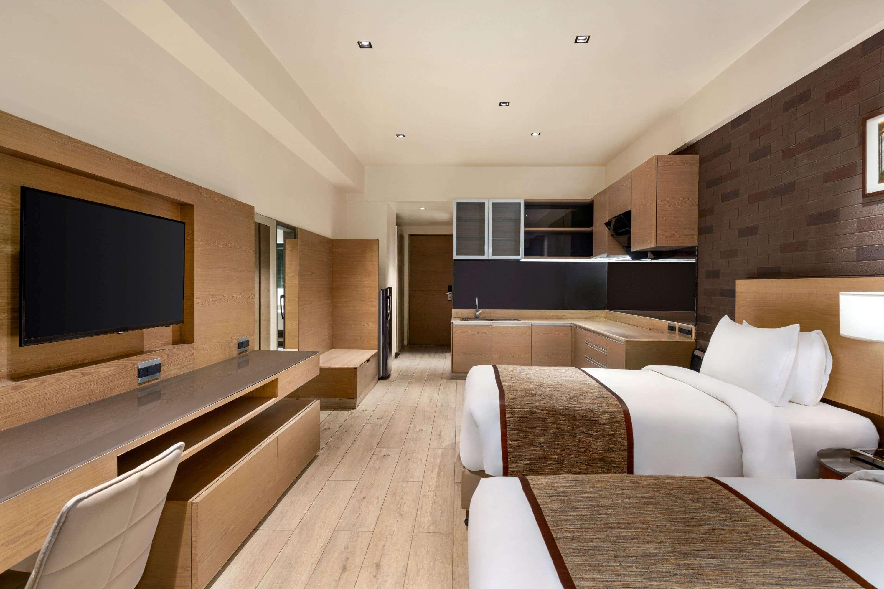 Отель Wyndham Ahmedabad Shela Экстерьер фото